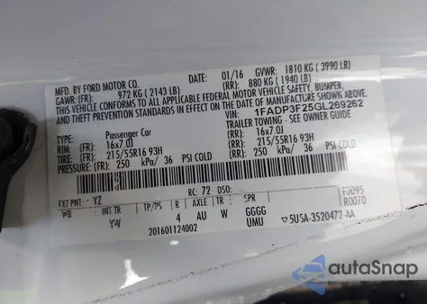 2016 Ford Focus Se z USA, uszkodzony, nr VIN 1FADP3F25GL269262